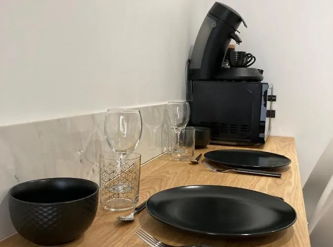 Dependance Privative Et Independante Le Cocon בית אירוח